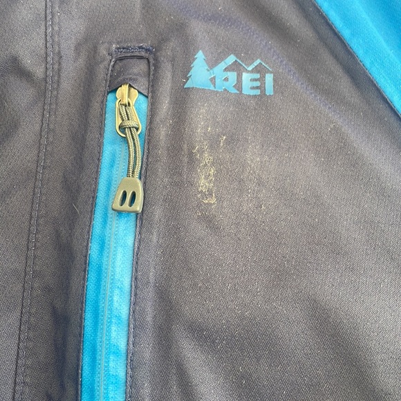 Boys winter Jacket - Picture 6 of 8